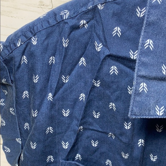 NWT Jachs Girlfriend Blue White Print Button Down - Picture 2 of 6